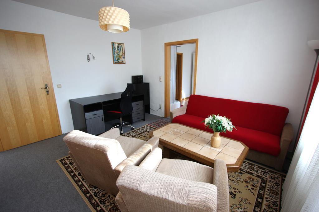 Karin'S Behagliche Ferienwohnung Benshausen 외부 사진